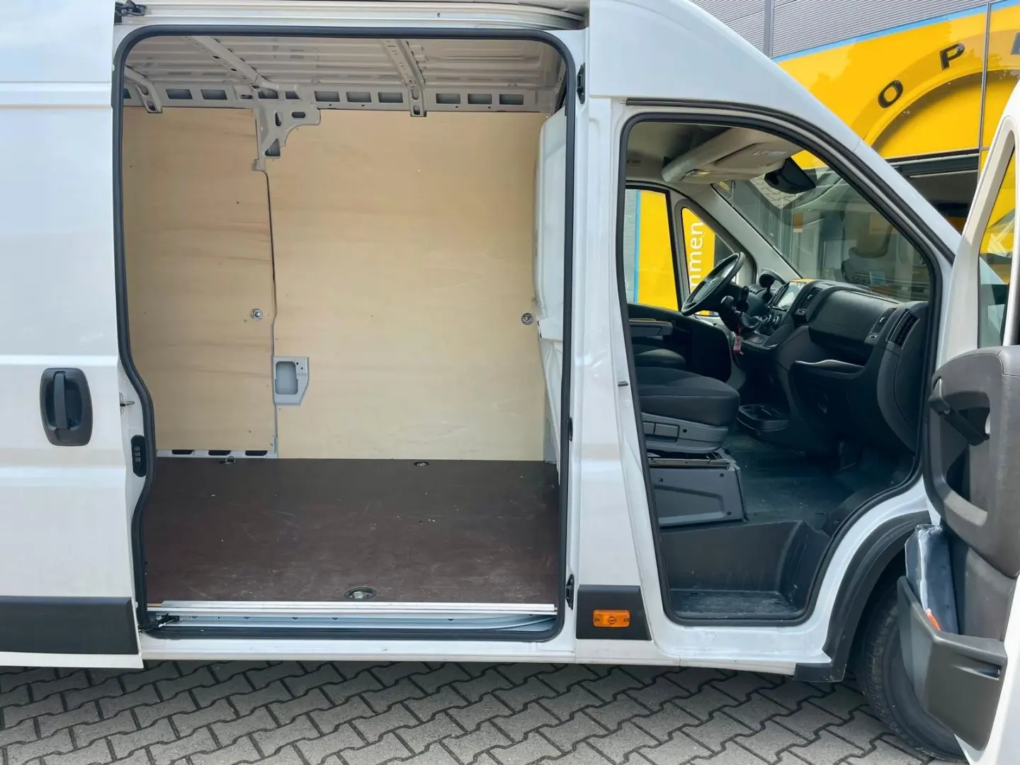 C Kasten L4H2 verstärkt 2.2 Diesel 165 PS