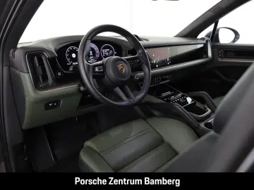 Cayenne E-Hybrid/ Inno-Drive/ Burmester/ Sport D