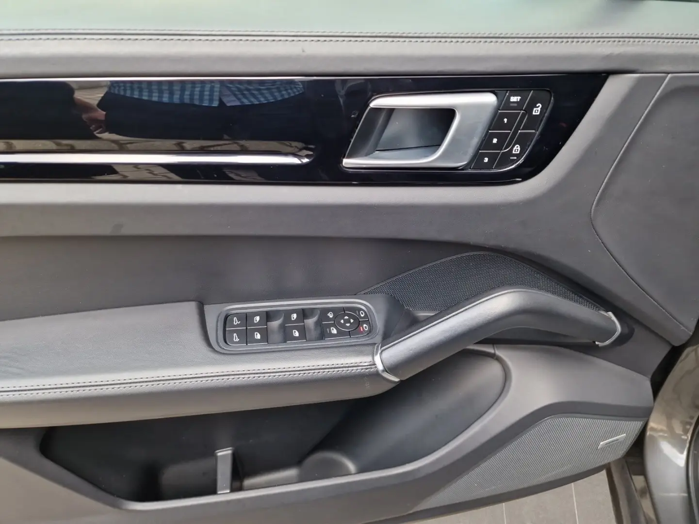 Cayenne Pano 360° Luft Bose Chrono Matrix 14w 21