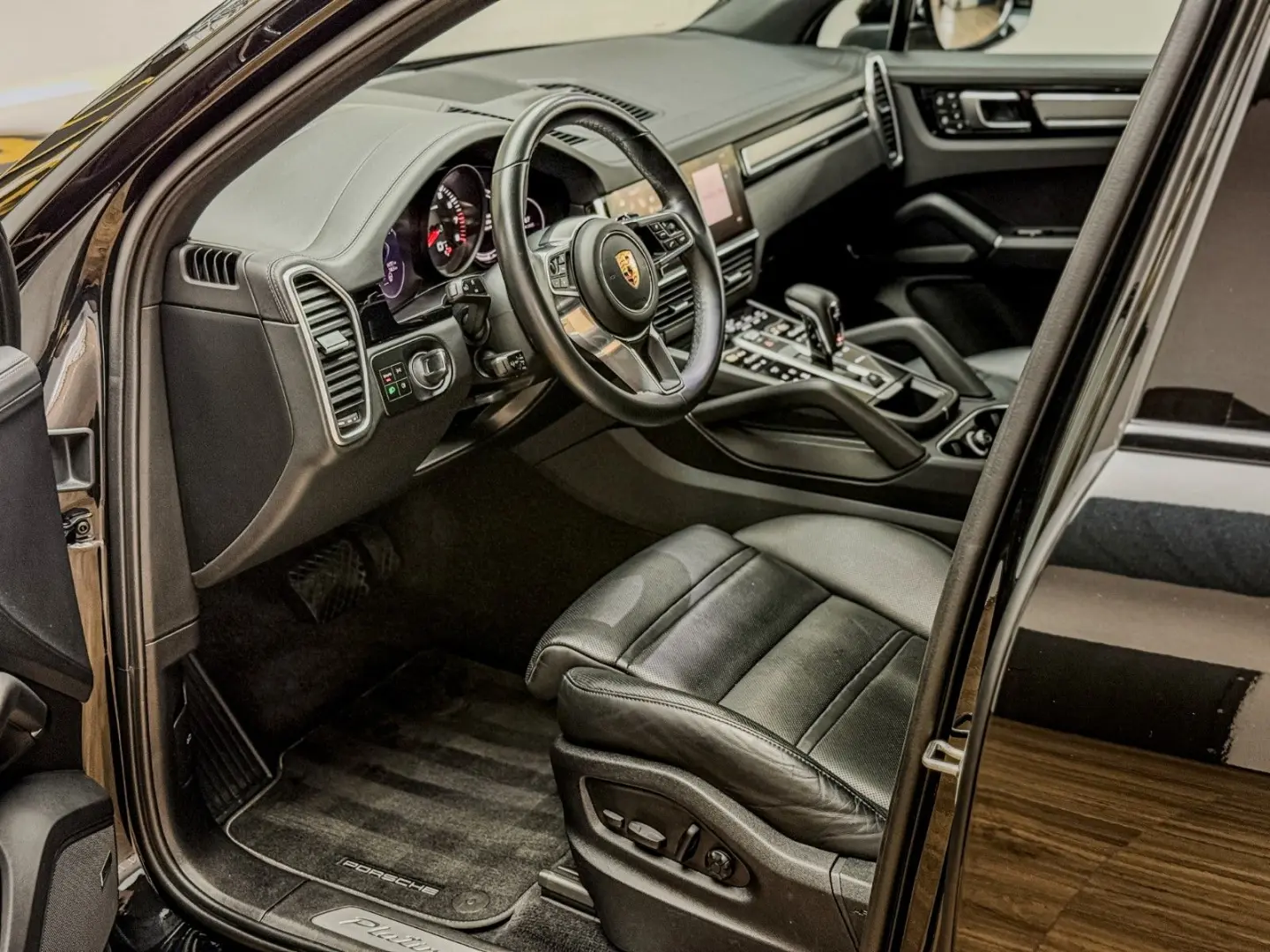 Cayenne Platinum Edition, Approved bis 11.2027 !