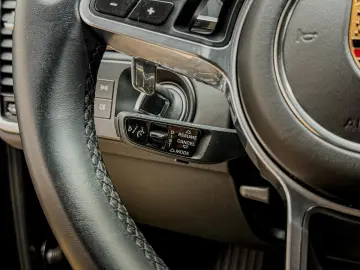Cayenne Platinum Edition, Approved bis 11.2027 !