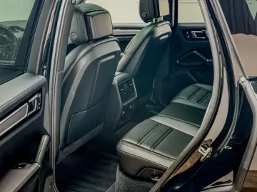 Cayenne Platinum Edition, Approved bis 11.2027 !