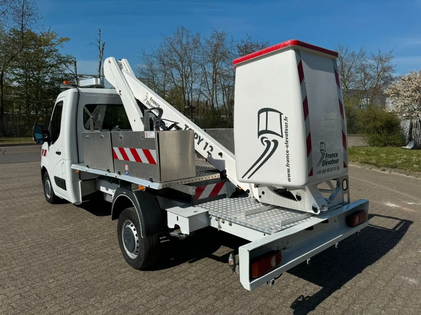 Master France Elevateur TOPY 12 **12 Meter**