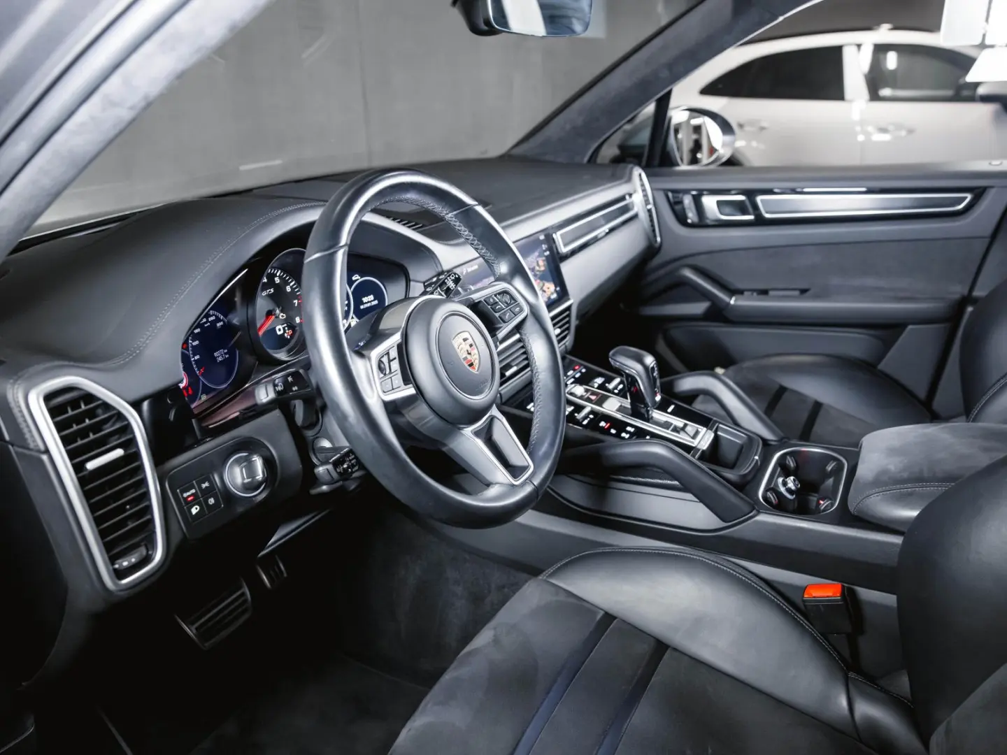 Cayenne GTS Panoramadach Luftfederung BOSE