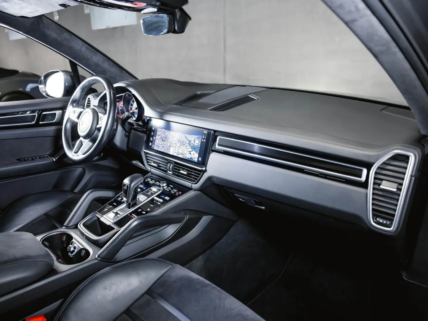 Cayenne GTS Panoramadach Luftfederung BOSE