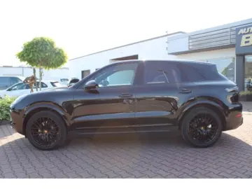Cayenne Chrono Leder AHK Sport-AGA Navi Kamera S
