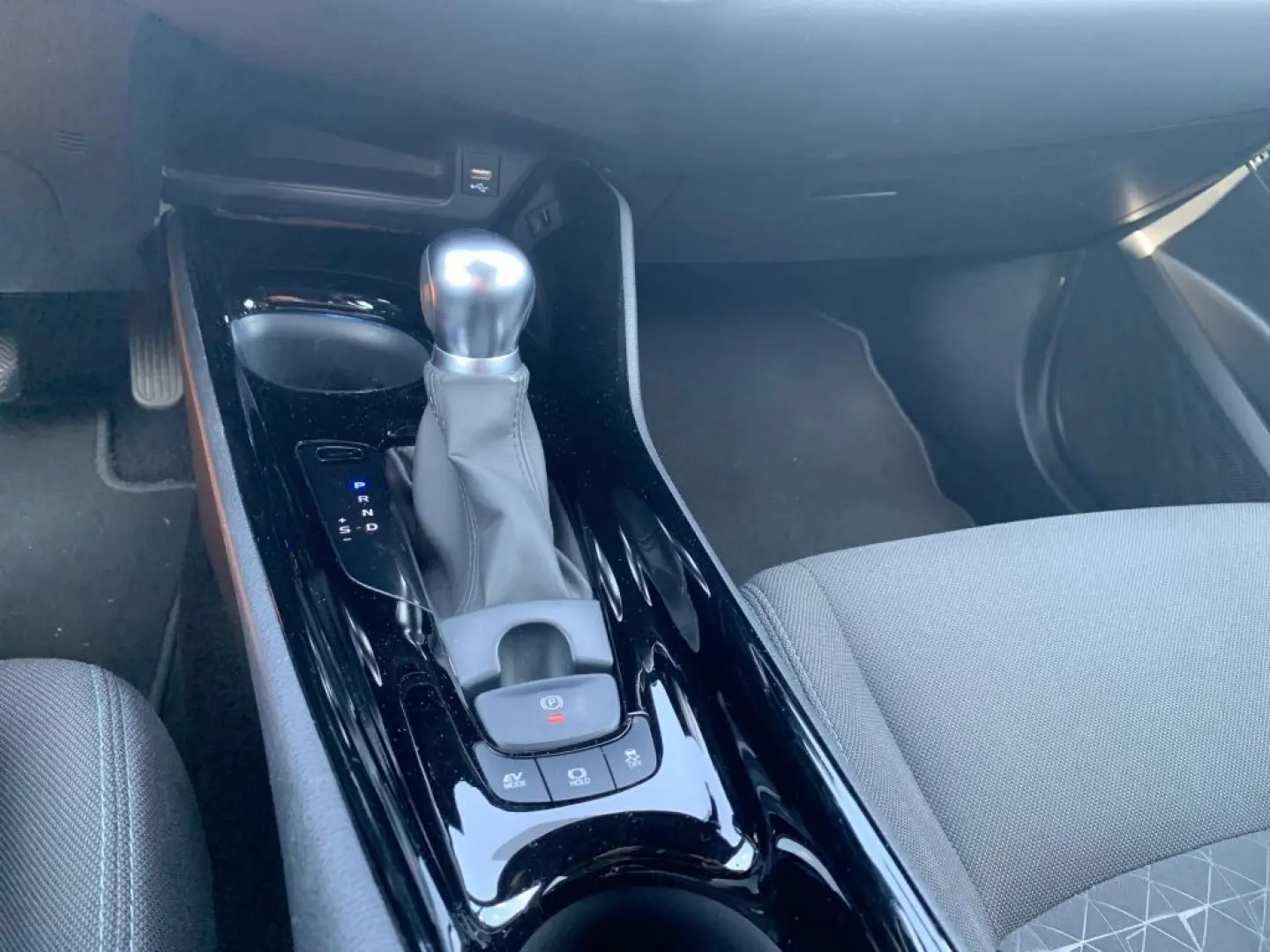 C-HR 2.0 Hybrid Team Deutschland Relax-Garantie*