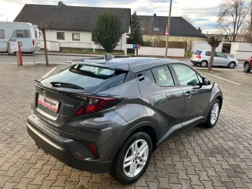 C-HR 1.8l VVT-i Hybrid *Kamera,SHZ,PDC v+h,ACC
