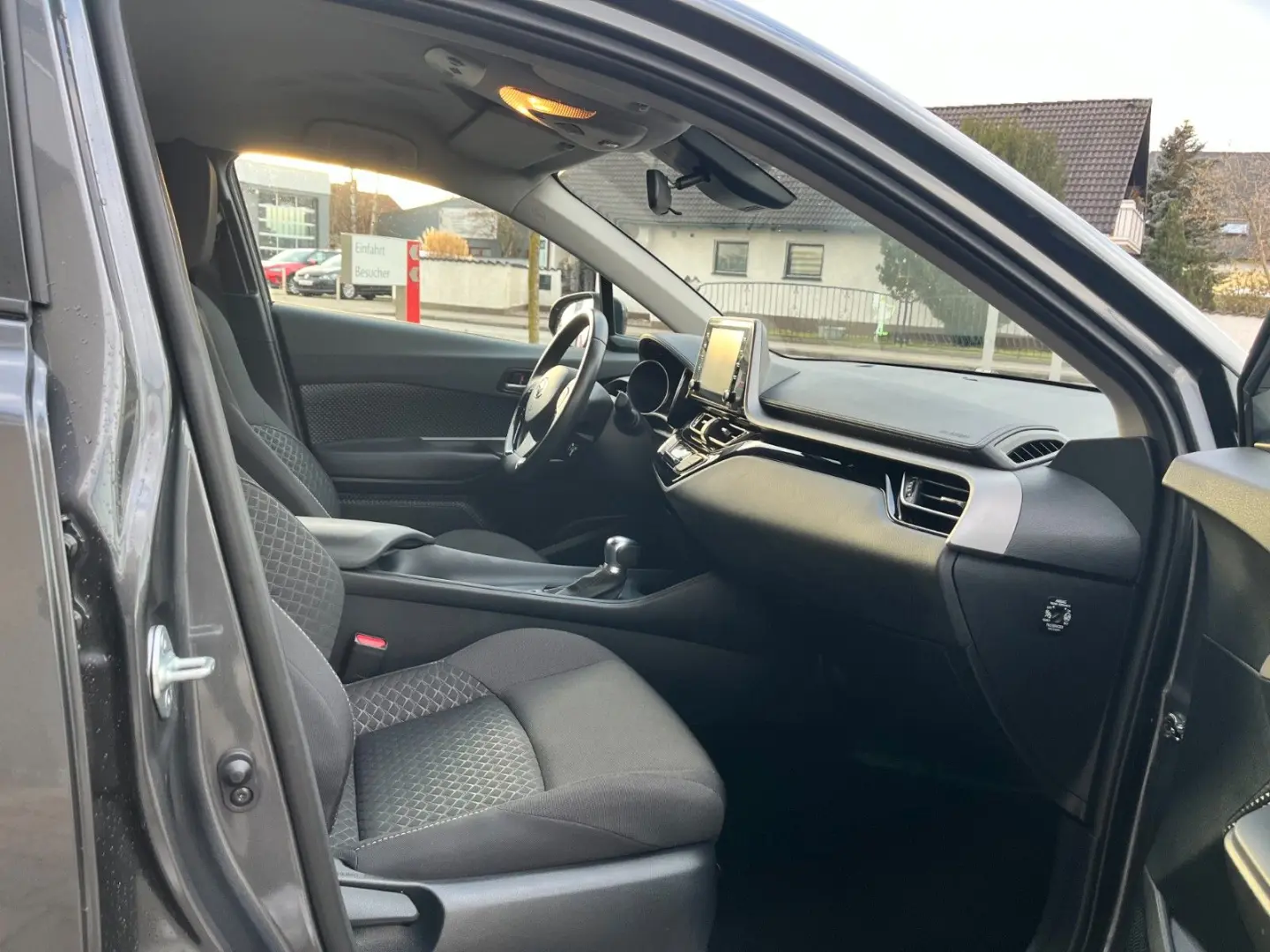 C-HR 1.8l VVT-i Hybrid *Kamera,SHZ,PDC v+h,ACC