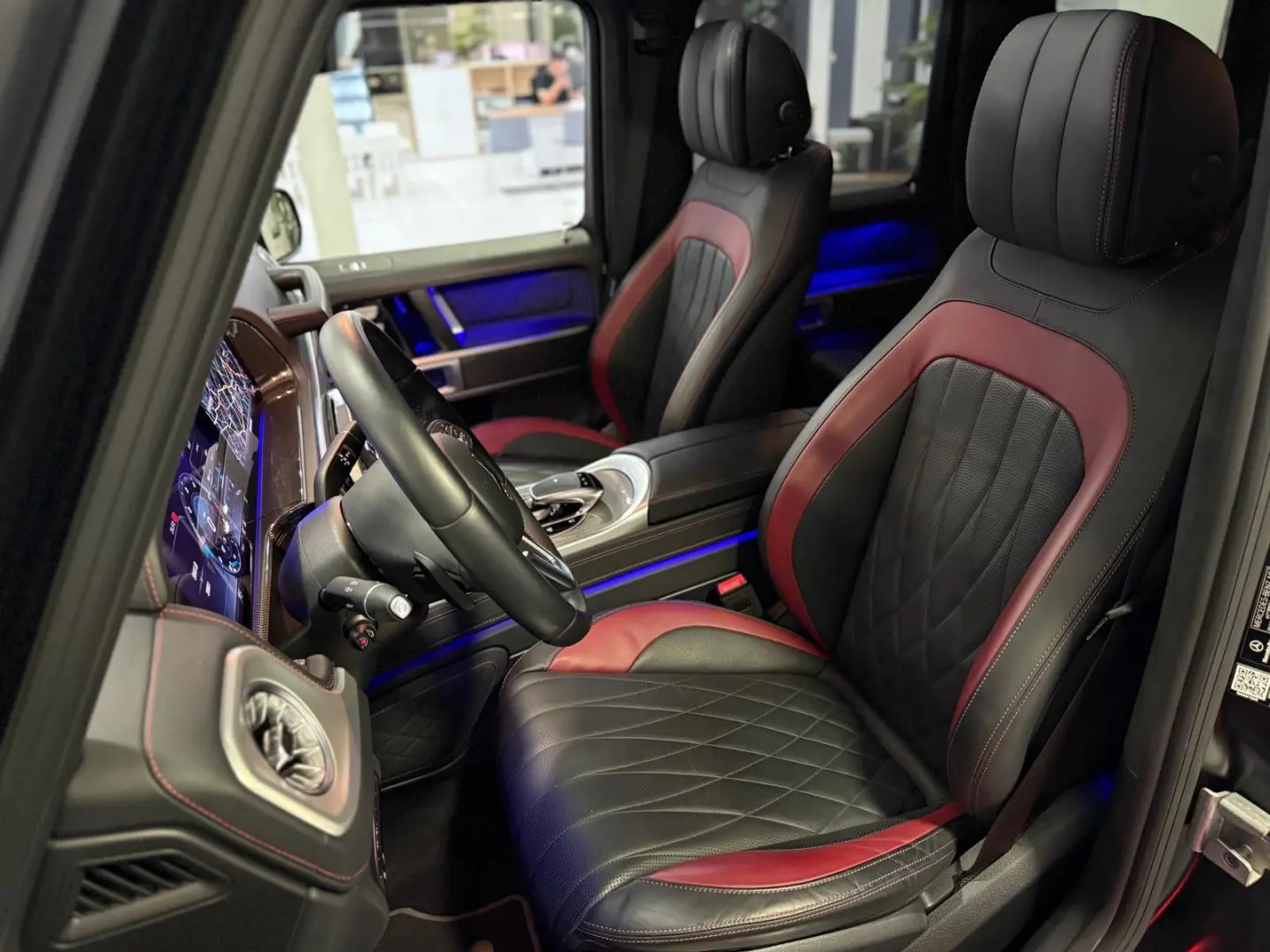 G 400 d AMG*MAGNO*GSD*3D BURM*STHZ*DIST*360*AHK*