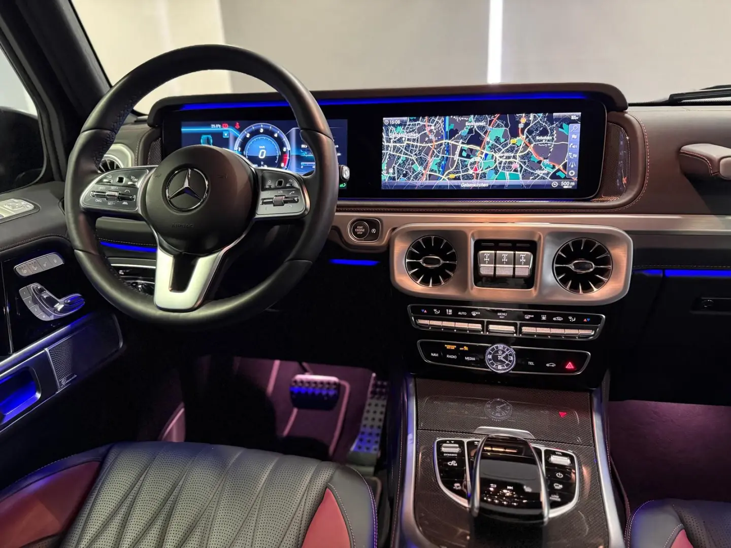 G 400 d AMG*MAGNO*GSD*3D BURM*STHZ*DIST*360*AHK*