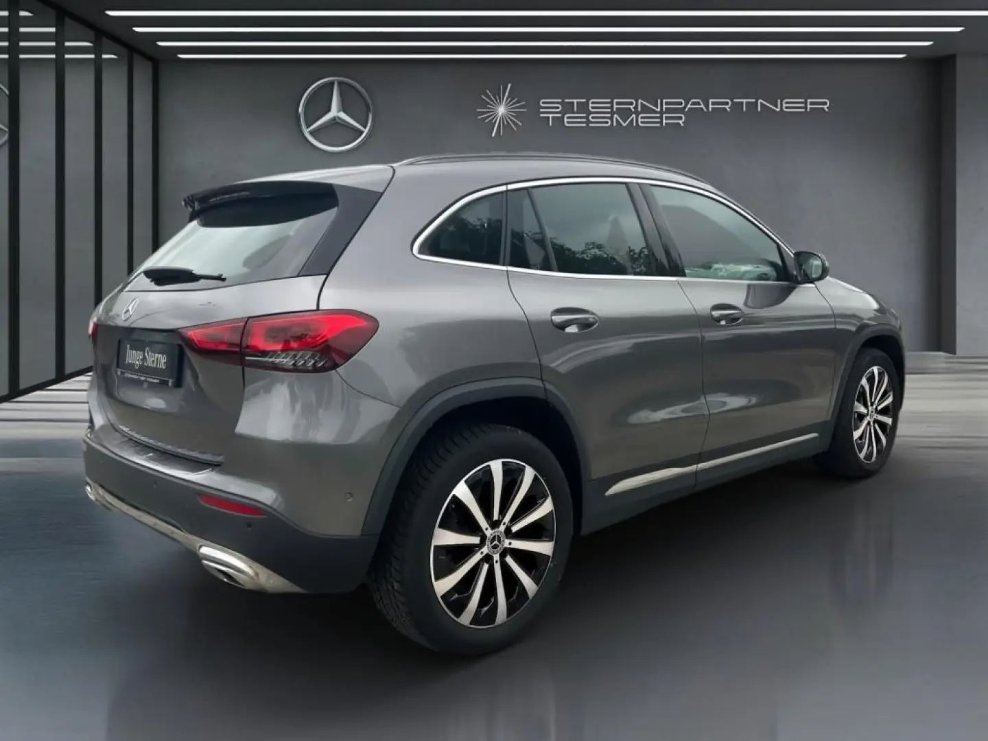 GLA 200 d MBUX, Kamera, AHK, Navi, Ambi, CarPlay