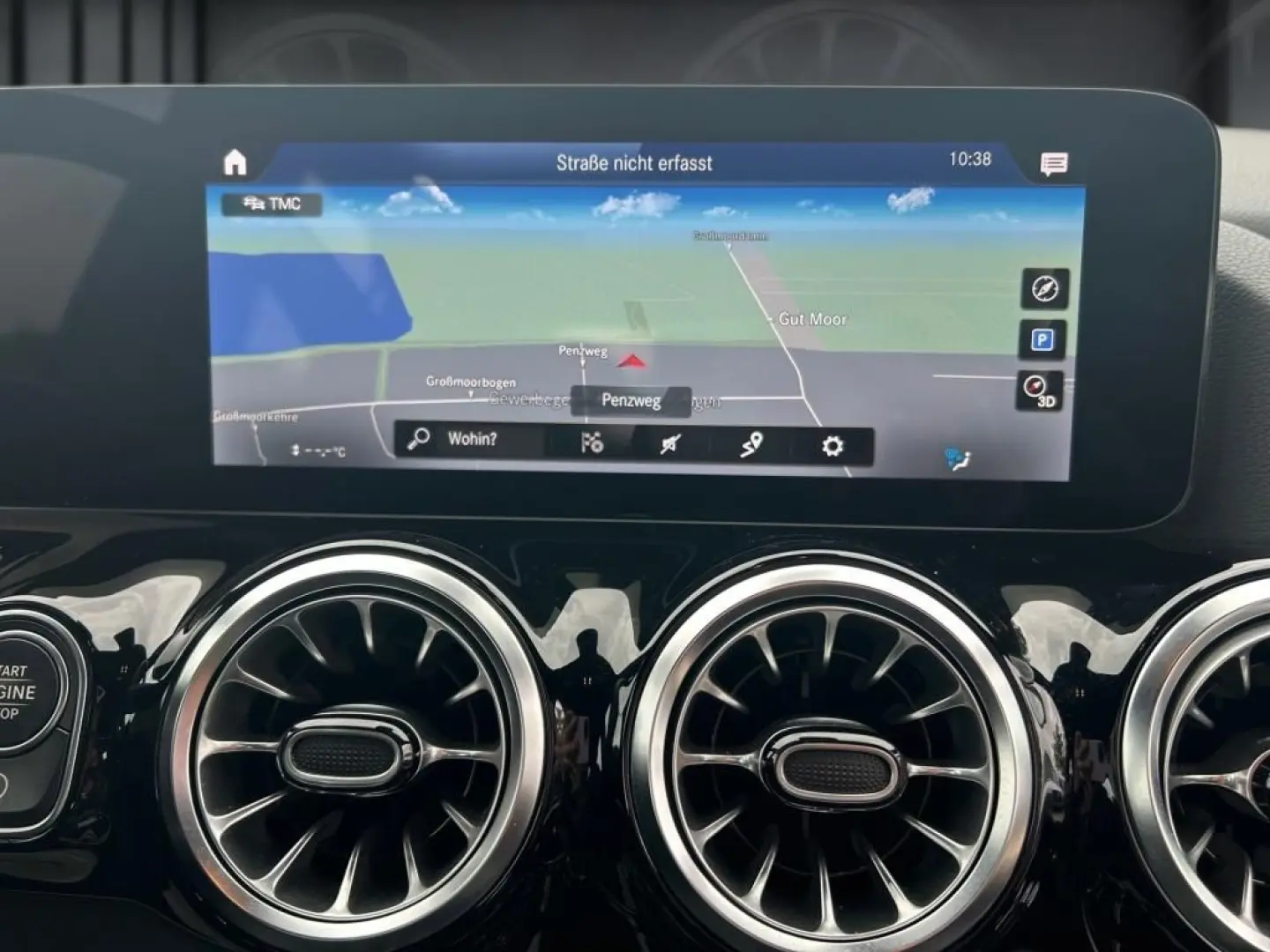 GLA 200 d MBUX, Kamera, AHK, Navi, Ambi, CarPlay