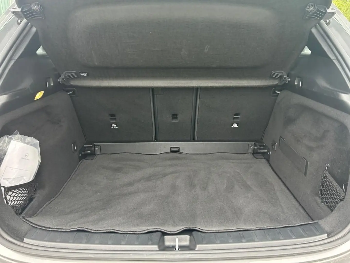GLA 200 d MBUX, Kamera, AHK, Navi, Ambi, CarPlay