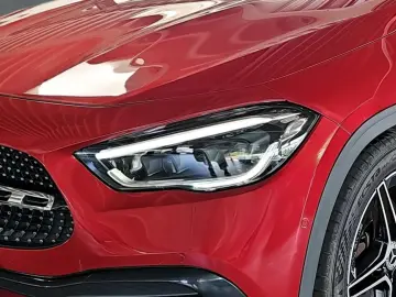 GLA 200 d AMG+MBUX+PANO+MBEAM+NIGHT+AMBIENTE