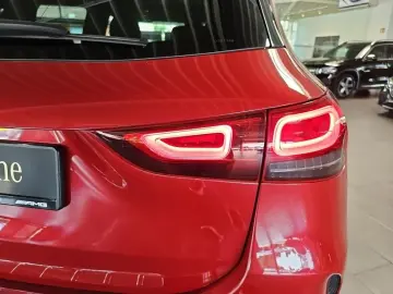 GLA 200 d AMG+MBUX+PANO+MBEAM+NIGHT+AMBIENTE