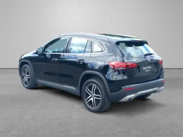 GLA 220 d PDC*LED*SpurH*el.Heck*SHZ*AUT*LM*Kam.