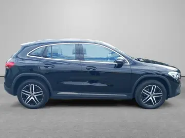 GLA 220 d PDC*LED*SpurH*el.Heck*SHZ*AUT*LM*Kam.