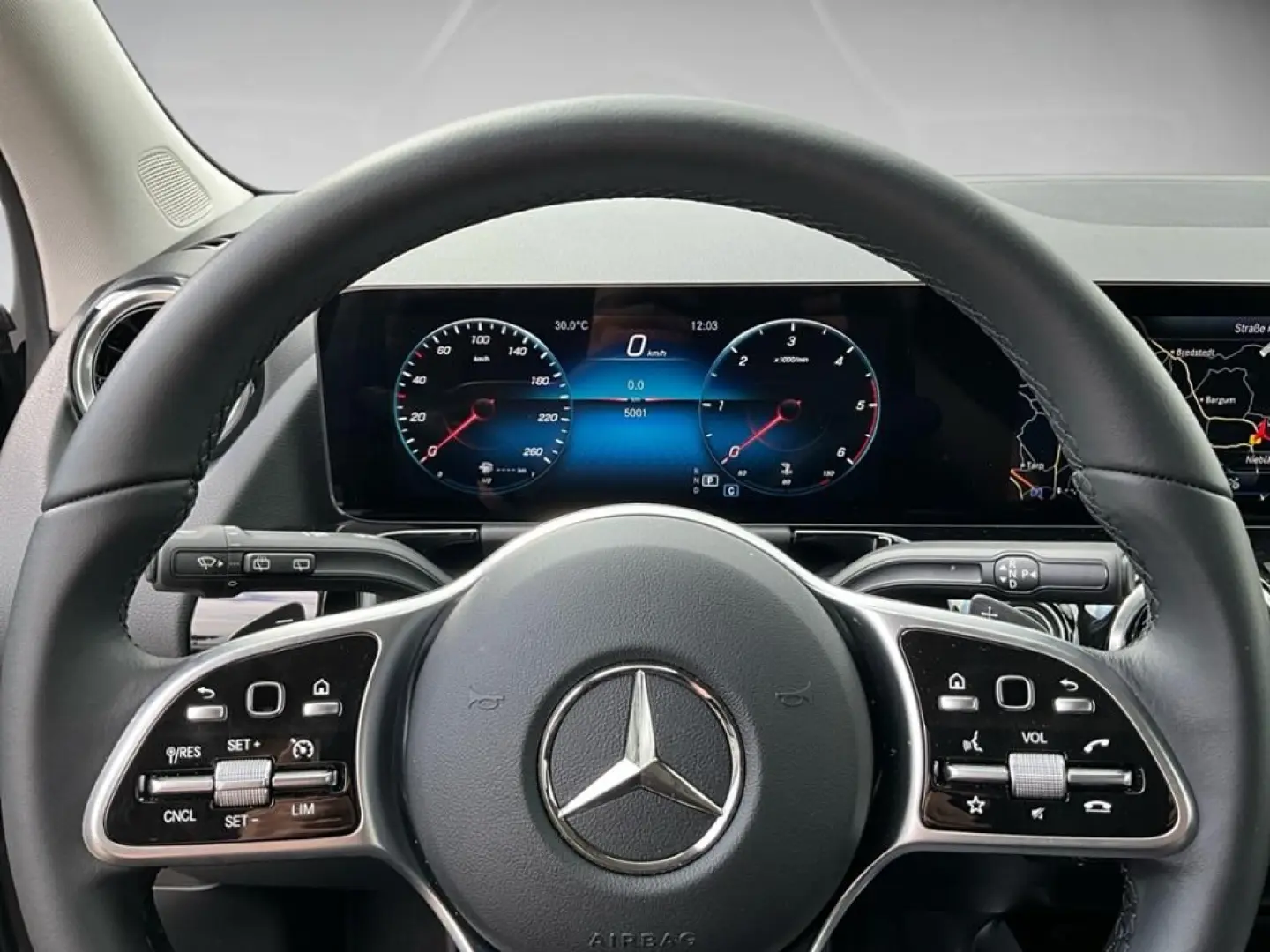 GLA 220 d 4MATIC Progressive KAM PDC SpurH AUT