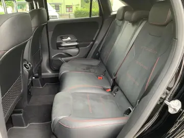 GLA 220d AMG-Line Navi+LED+Kamera+DAB