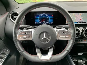 GLA 220d AMG-Line Navi+LED+Kamera+DAB