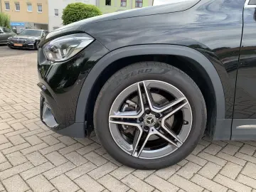 GLA 220d AMG-Line Navi+LED+Kamera+DAB