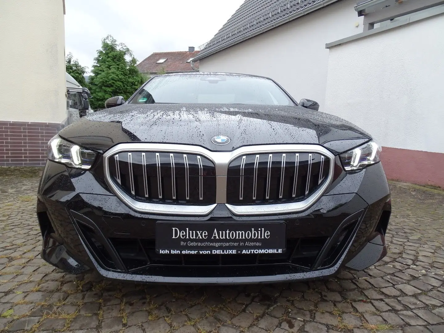 520d M Sport - ICONIC GLOW, H&K- Sound