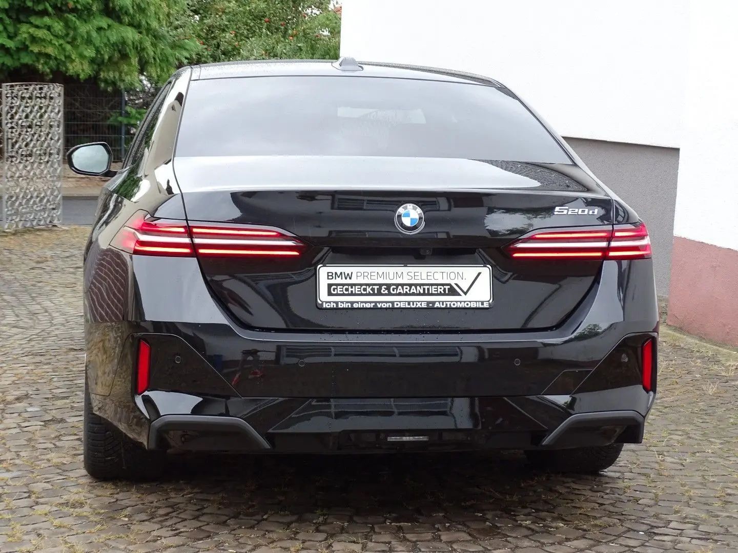520d M Sport - ICONIC GLOW, H&K- Sound