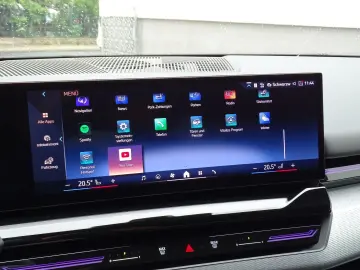 520d M Sport - ICONIC GLOW, H&K- Sound