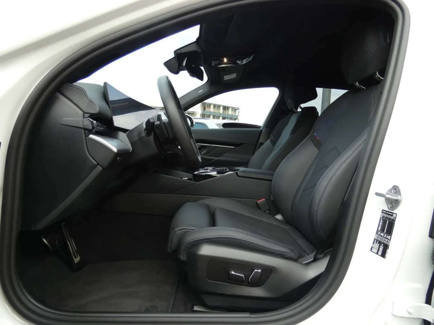 520d Limousine M Sportpaket HK HiFi DAB LED Shz