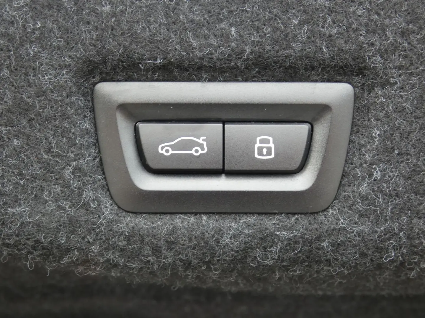 520d Limousine M Sportpaket HK HiFi DAB LED Shz