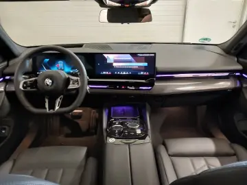 520 d xD M Sport HuD StHzg h/k 360° Carbon