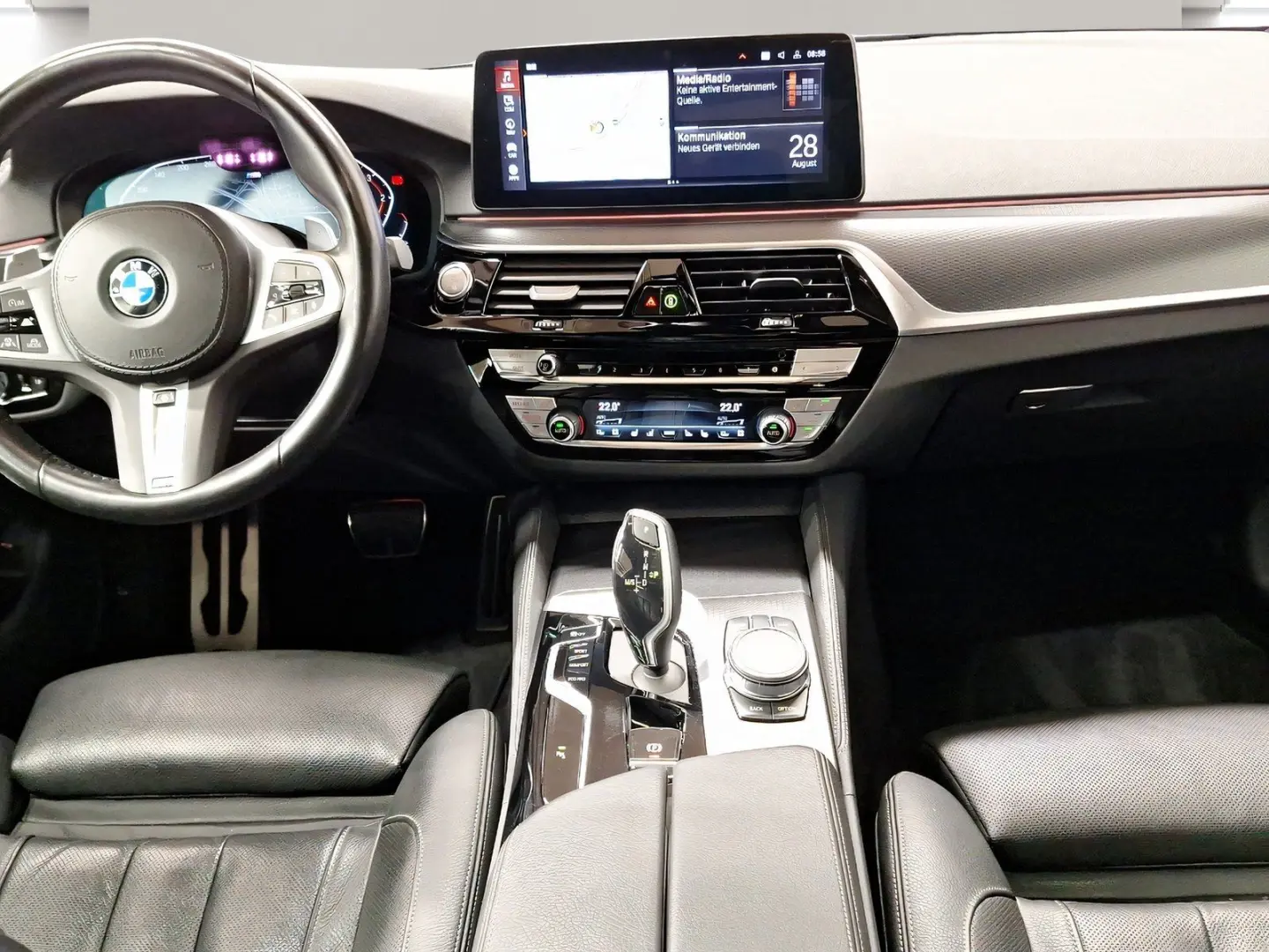 540d xDrive Limousine M Sport Standheizung AHK