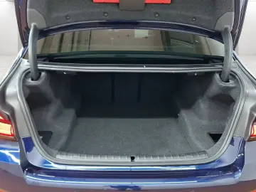 540d xDrive Limousine M Sport Standheizung AHK