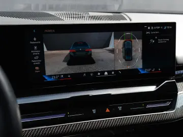 520 d M Sport G60 VOLL+Pano+AHK+Nightvision