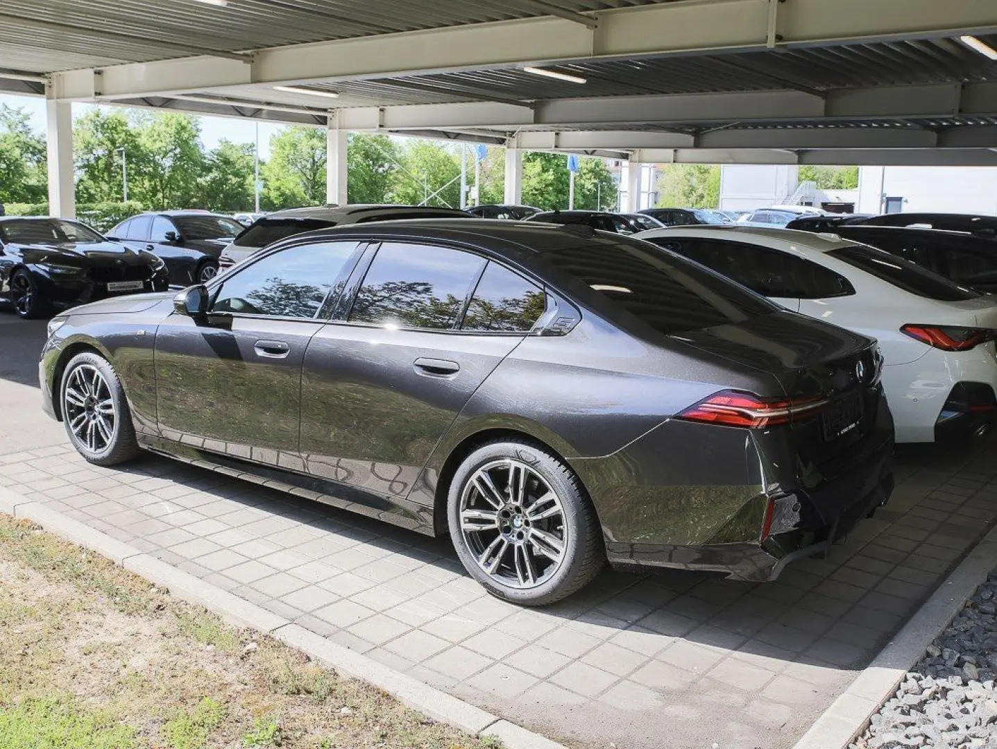 520d M Sportpaket*AHK*Komfortsitze*360 Kamera*