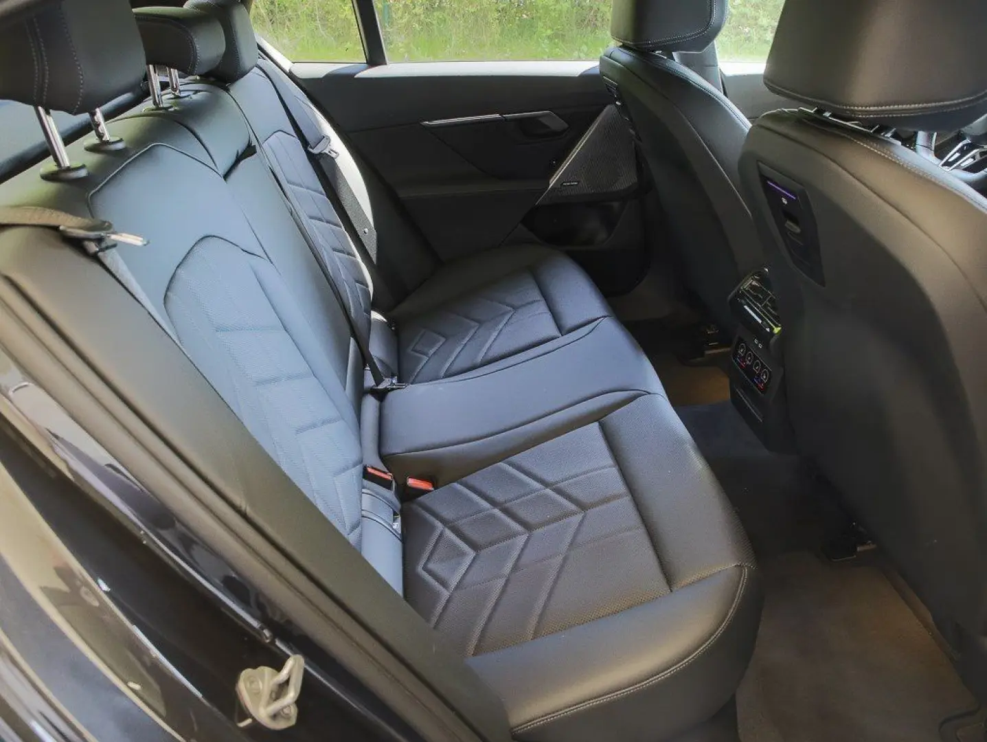 520d M Sportpaket*AHK*Komfortsitze*360 Kamera*