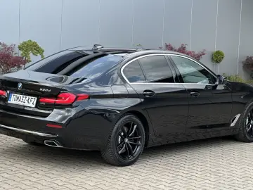 530d xDrive Autom. Hybrid*Luxury*Leder*Navi*AHK*