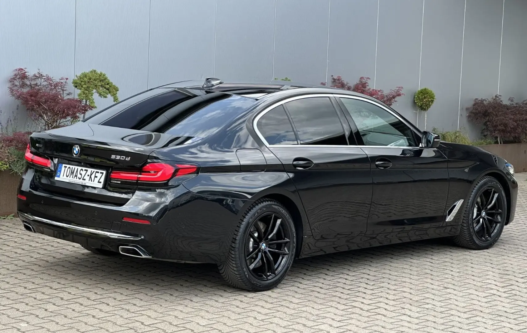 530d xDrive Autom. Hybrid*Luxury*Leder*Navi*AHK*