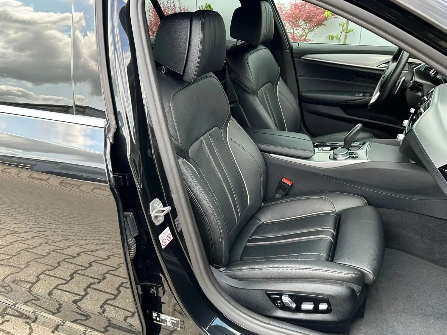 530d xDrive Autom. Hybrid*Luxury*Leder*Navi*AHK*