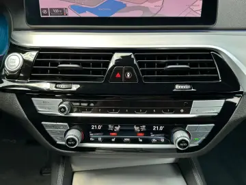 530d xDrive Autom. Hybrid*Luxury*Leder*Navi*AHK*