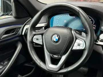 530d xDrive Autom. Hybrid*Luxury*Leder*Navi*AHK*