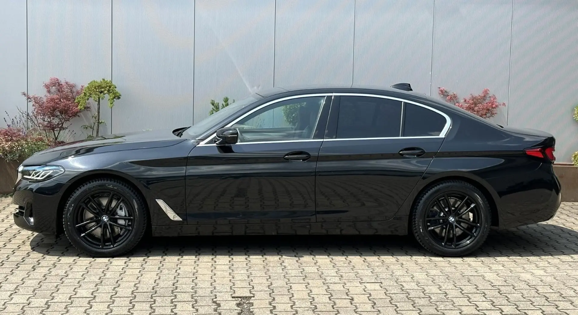 530d xDrive Autom. Hybrid*Luxury*Leder*Navi*AHK*