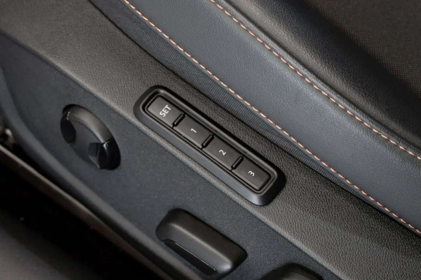 Formentor VZ 4Drive|CUPRA-SITZE|NAVI|LED|MEMORY