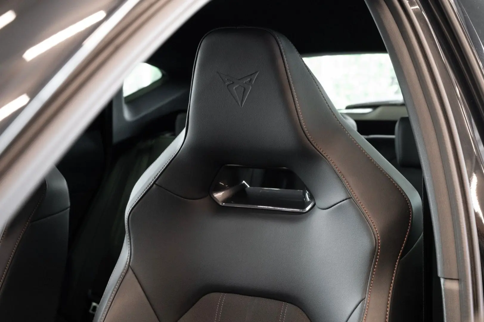 Formentor VZ 4Drive|CUPRA-SITZE|NAVI|LED|MEMORY