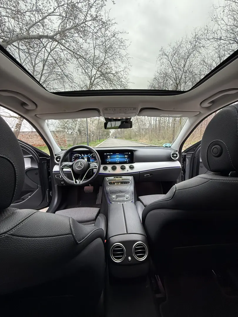 Mercedes-Benz E 220