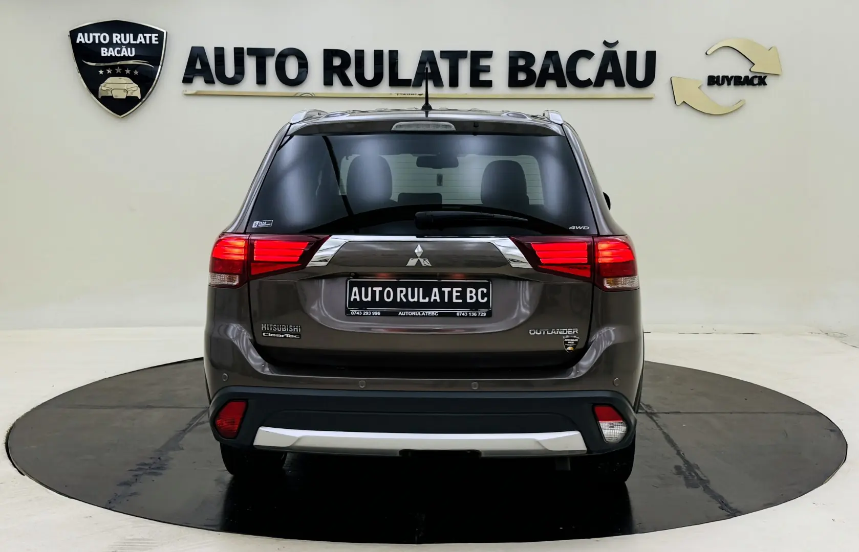 Mitsubishi Outlander 2.3d 150CP 4x4 2016 Euro 6