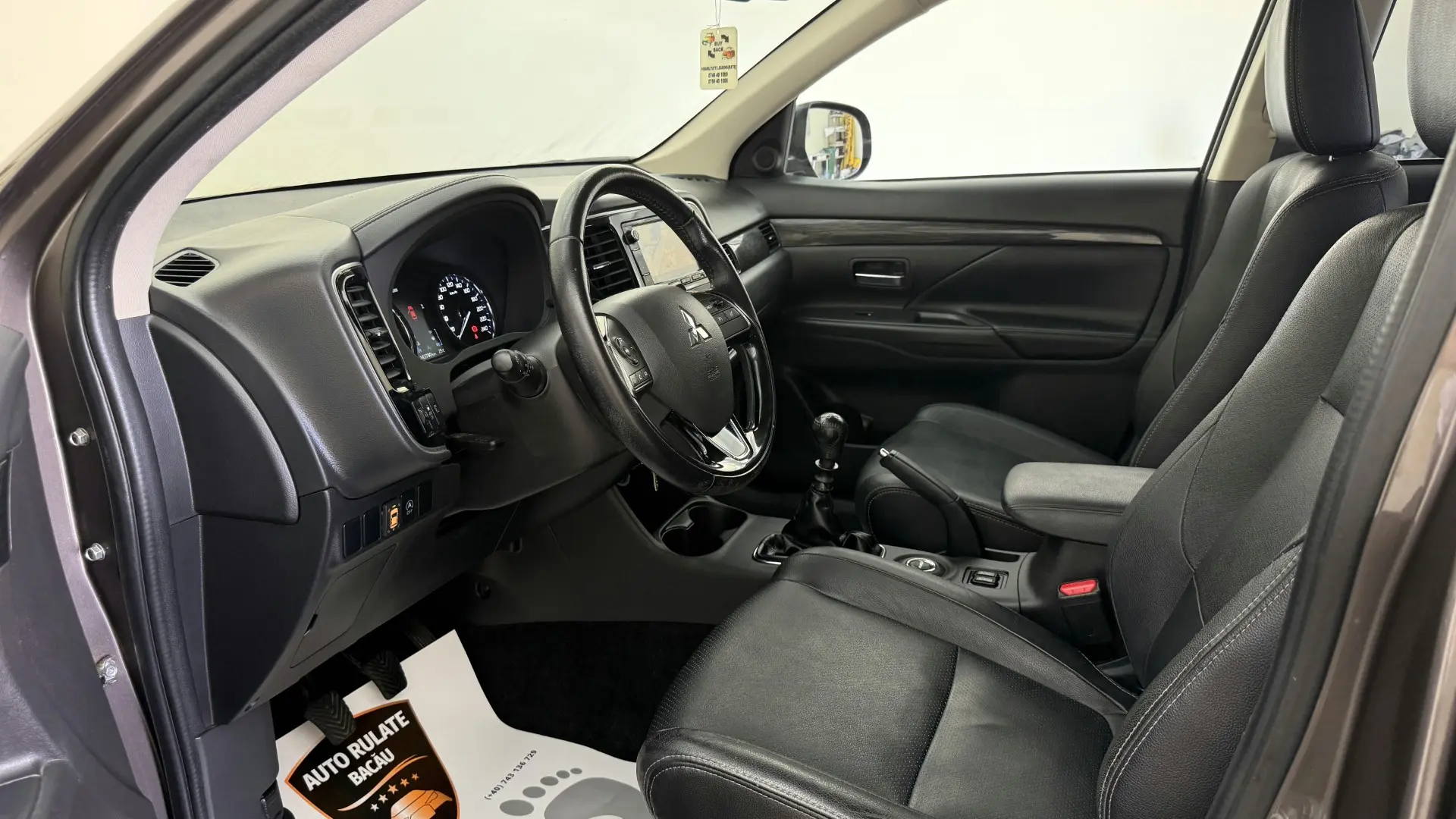 Mitsubishi Outlander 2.3d 150CP 4x4 2016 Euro 6