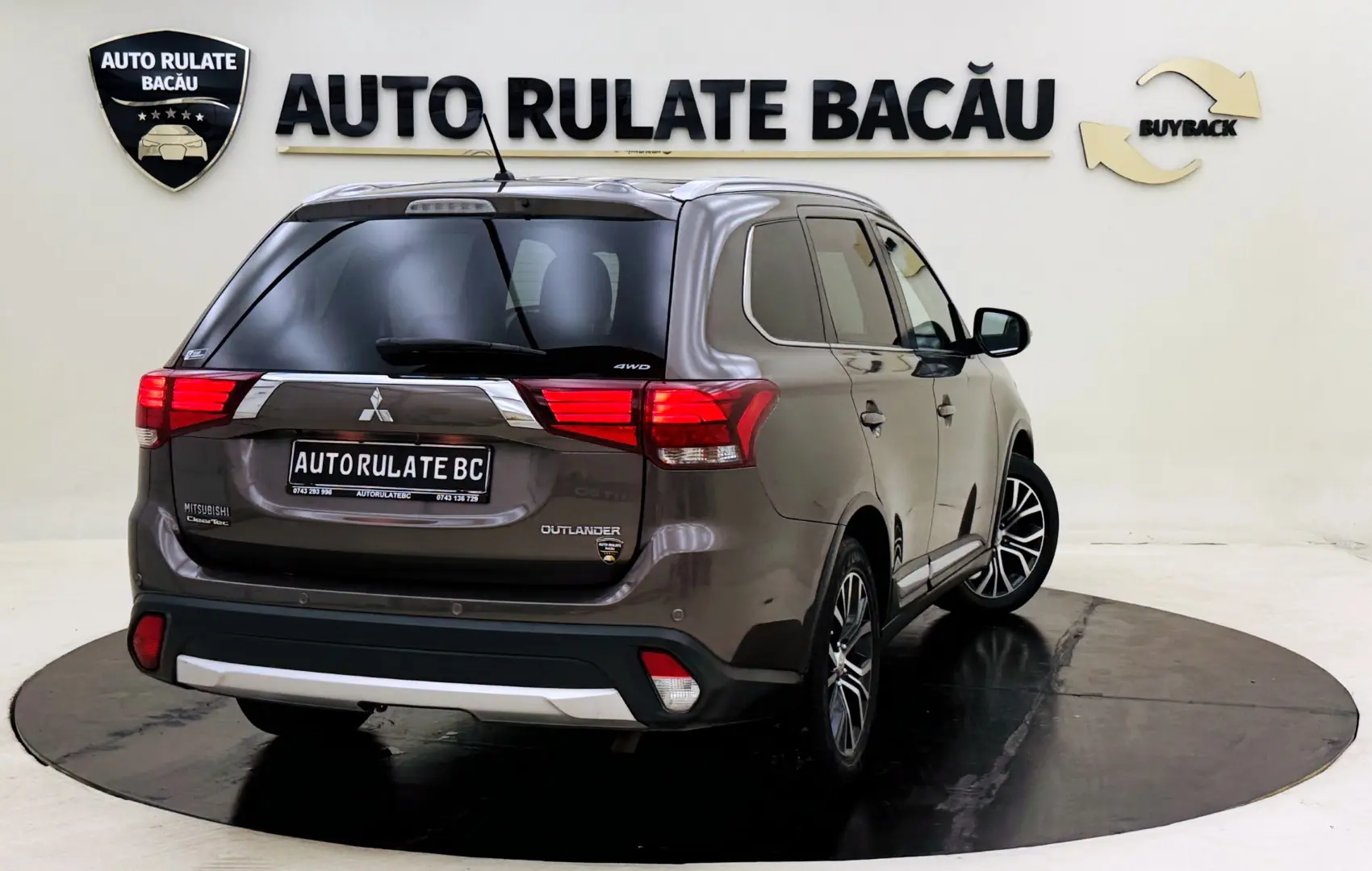 Mitsubishi Outlander 2.3d 150CP 4x4 2016 Euro 6