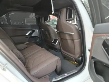 BMW 740d M-Sport Paket